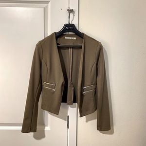 Junior’s women’s blazer